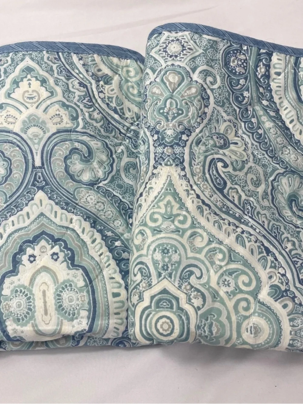 Tommy Bahama blue /aqua green Queen pillow shams 3